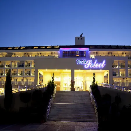 Titan Select Ultra Konaklı
