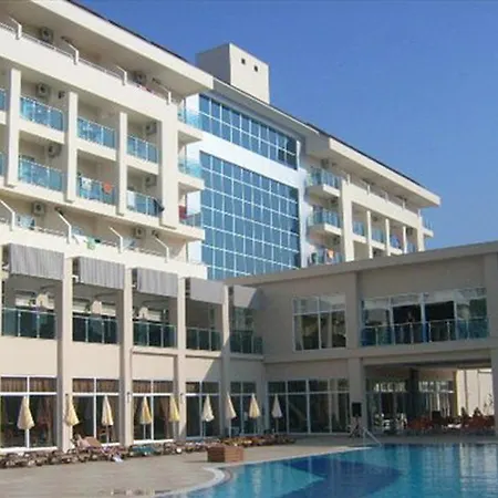 Titan Select Ultra Konaklı