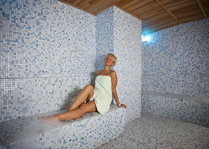 Titan Select Ultra 5*