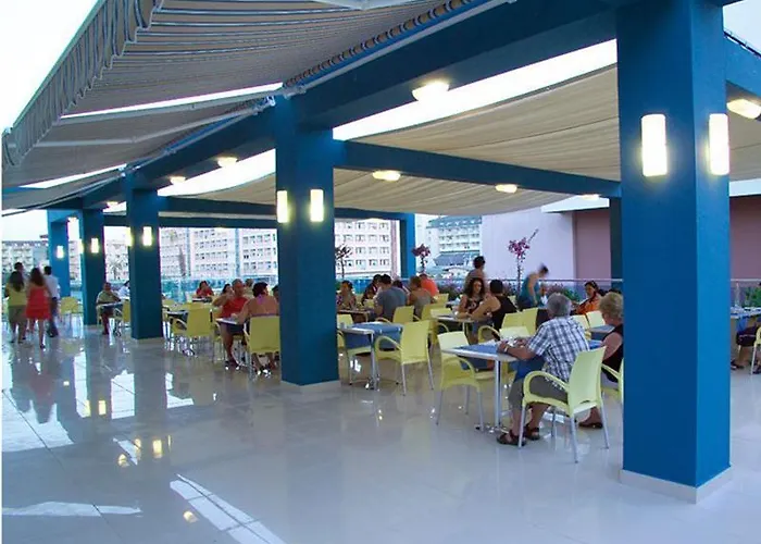 Hotel Titan Select Ultra