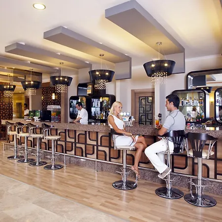 Hotel Titan Select Ultra