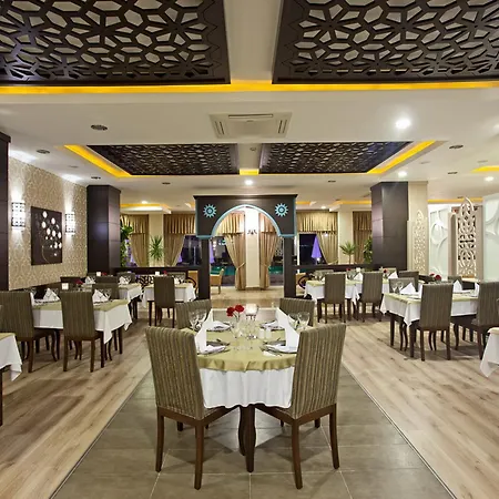 Titan Select Ultra Otel