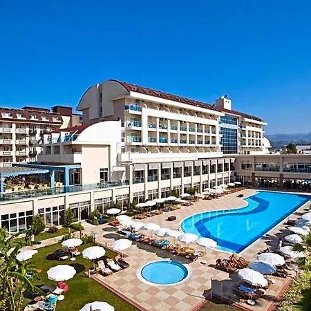 Titan Select Ultra Hotel Konaklı