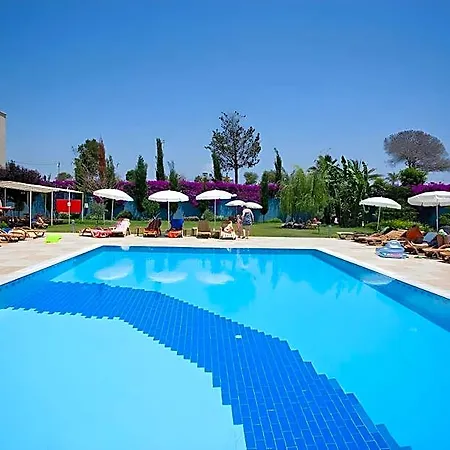 Titan Select Ultra 5* Konaklı
