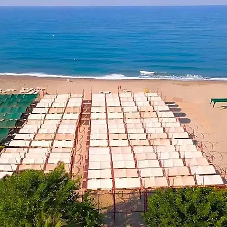 Titan Select Ultra Hotel 5*
