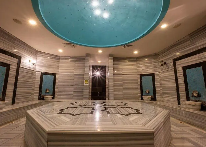 Titan Select Ultra Hotel