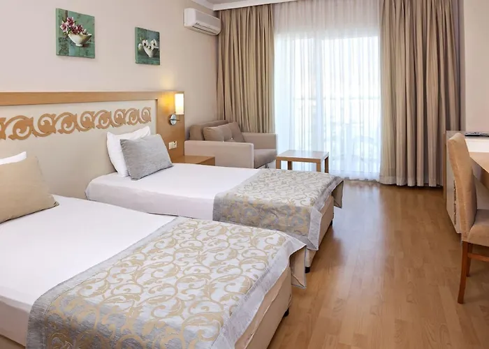 Hotel Titan Select Ultra Konaklı