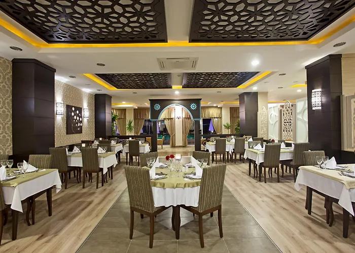 Titan Select Ultra Hotel