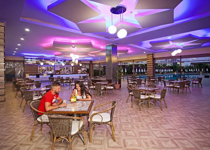 Hotel Titan Select Ultra