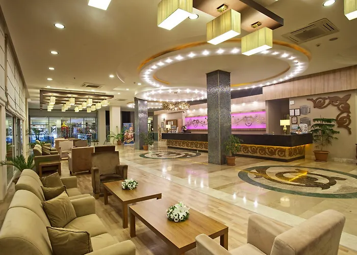 Titan Select Ultra Konaklı