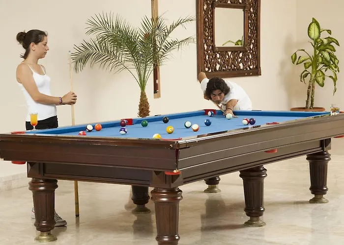 Titan Select Ultra 5* Konaklı