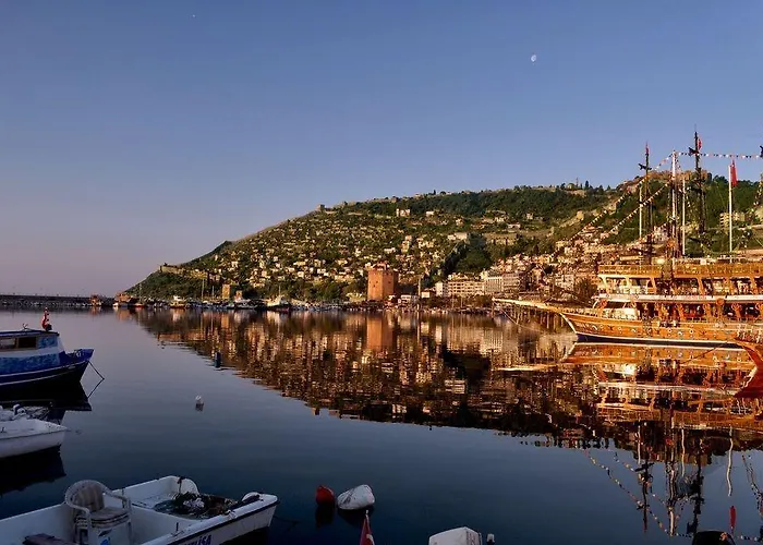 Titan Select Ultra Hotel Konaklı