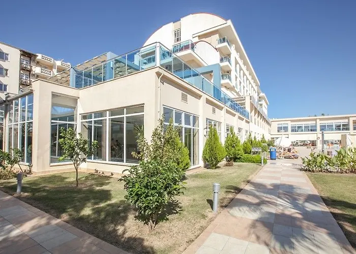 Hotel Titan Select Ultra