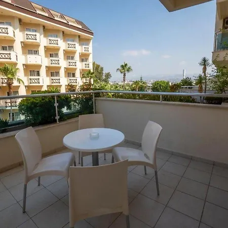 Hotel Titan Select Ultra 5*