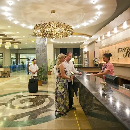 Titan Select Ultra Hotel