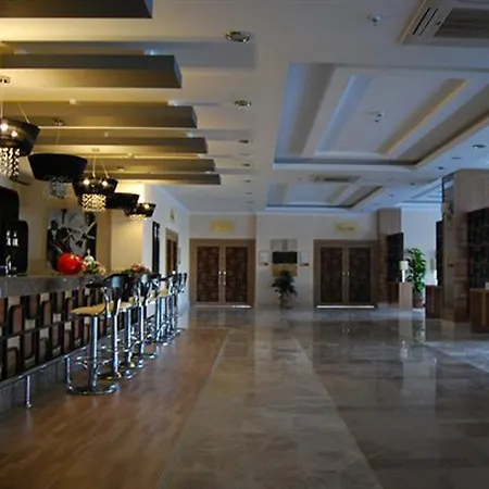 Hotel Titan Select Ultra Konaklı