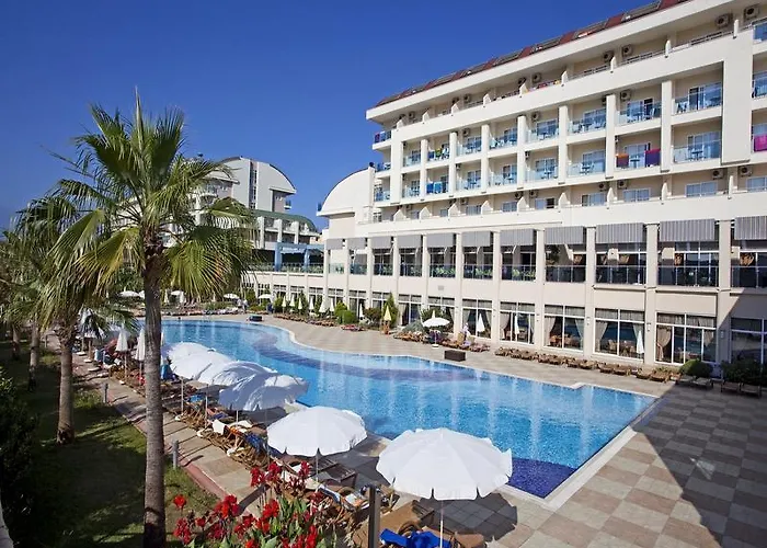 Titan Select Ultra 5*